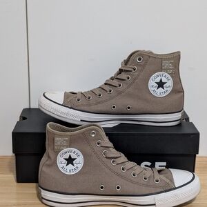 Converse Chuck Taylor "Outdoor Experience - Sandalwood" Size Men's 8 / Women 10